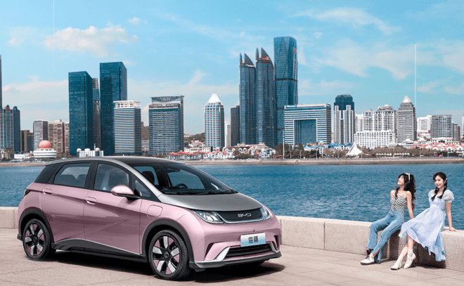 �ȁ��Ϻ������N��20�f������Ů܇��������